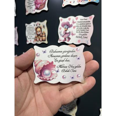 Kişiye Özel Bebek Magneti 8x6 cm Ahşap – UV Baskılı Doğum, Mevlüt & Baby Shower Hediyeliği (10 Adet)