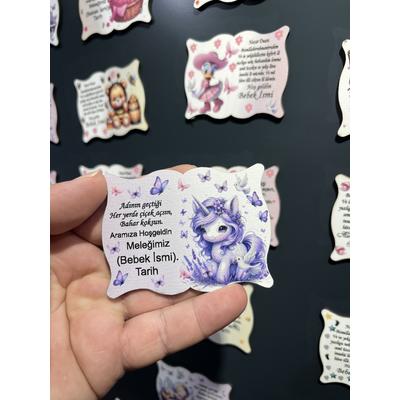 Kişiye Özel Bebek Magneti 8x6 cm Ahşap – UV Baskılı Doğum, Mevlüt & Baby Shower Hediyeliği (10 Adet)