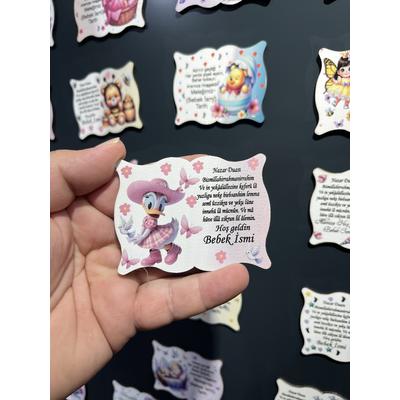 Kişiye Özel Bebek Magneti 8x6 cm Ahşap – UV Baskılı Doğum, Mevlüt & Baby Shower Hediyeliği (10 Adet)
