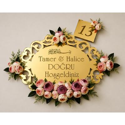 Kişiye Özel Gold Aynalı Çiçekli Kapı Süsü – İsimli ve Kapı Numaralı Hoşgeldiniz Panosu 35x25 cm
