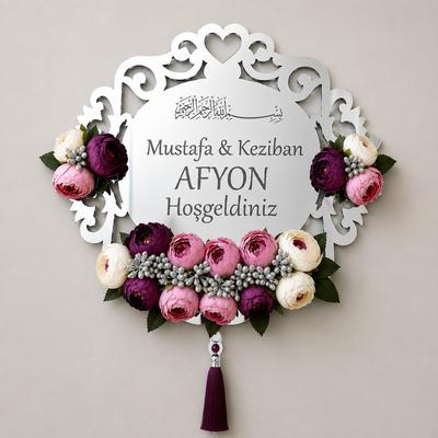 Kişiye Özel Gümüş Aynalı Çiçekli Kapı Süsü – Besmeleli İsim ve Soyisimli Hoşgeldiniz Panosu