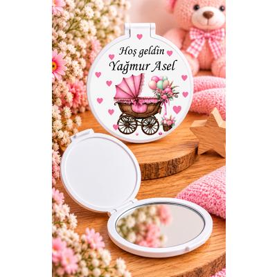 Pembe Nostaljik Bebek Arabası, Balon ve Çiçek Tasarımlı Kişiye Özel Kız Bebek Hediyelik Cep Aynası – Plastik ve Pleksi Ayna 6,5x6,5 cm